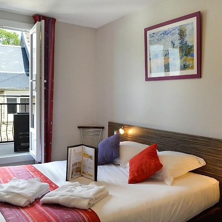 Logis Hotel Spa Restaurant Au Site Normand Клеси Экстерьер фото